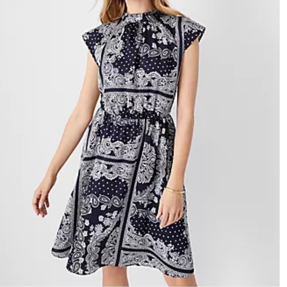 NWT. Ann Taylor Bandana Tapestry Patterned Flare Dress